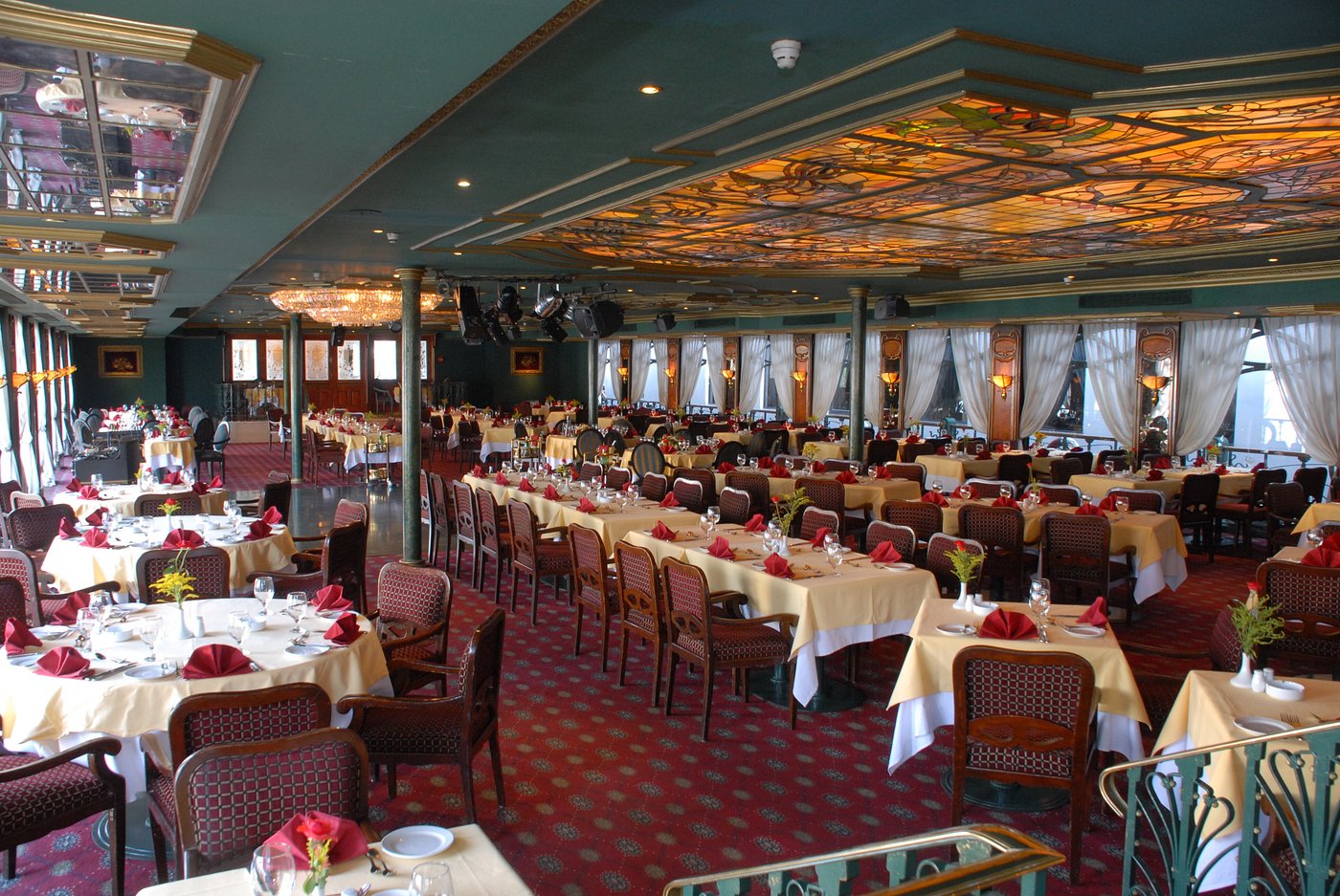 عروض المراكب النيلية - حجز المراكب النيلية المتحركة